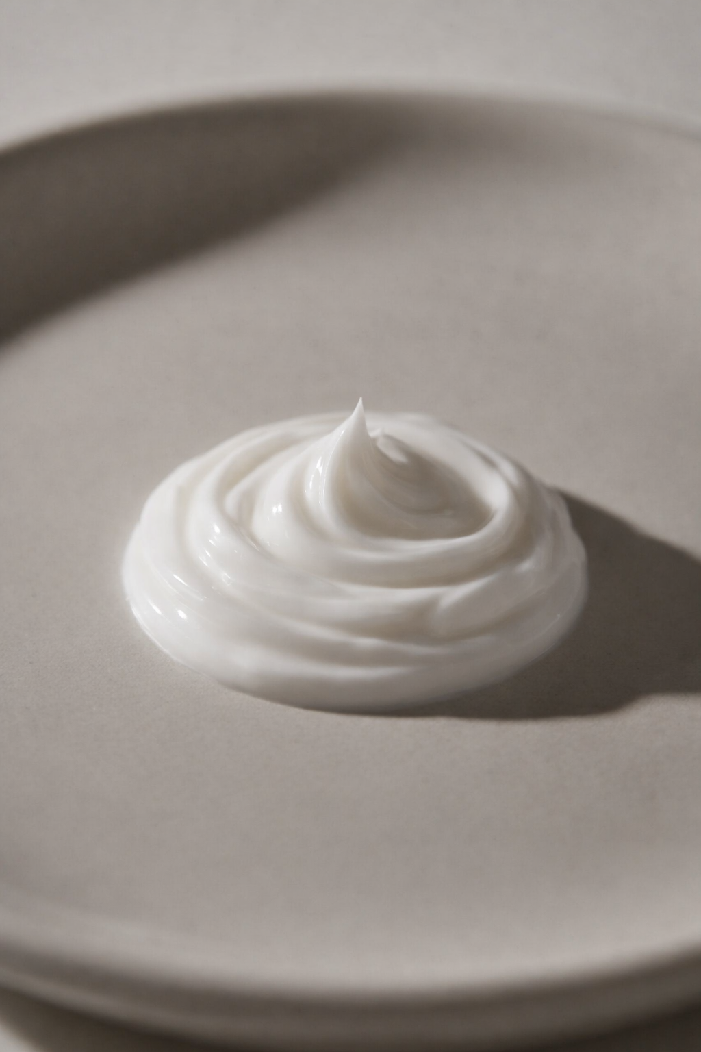 Perla-R3 Night Cream product imagery
